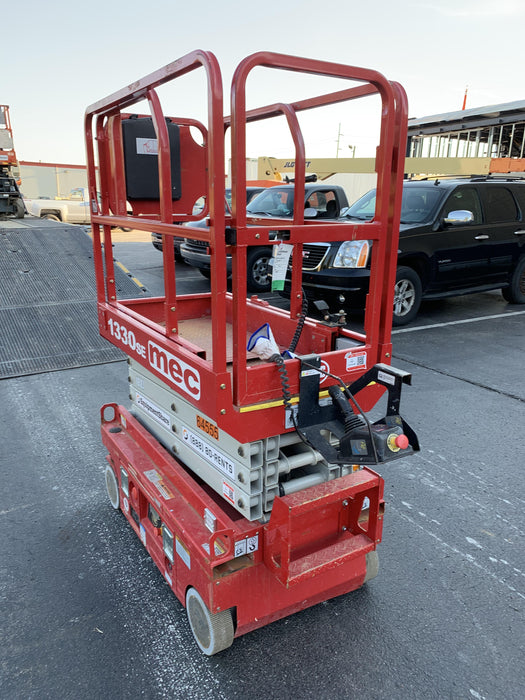 2019 MEC 1330SE Standard Options