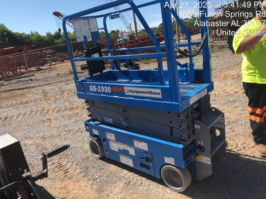 2019 Genie GS-1930 Fixed Rails with Chain Entry