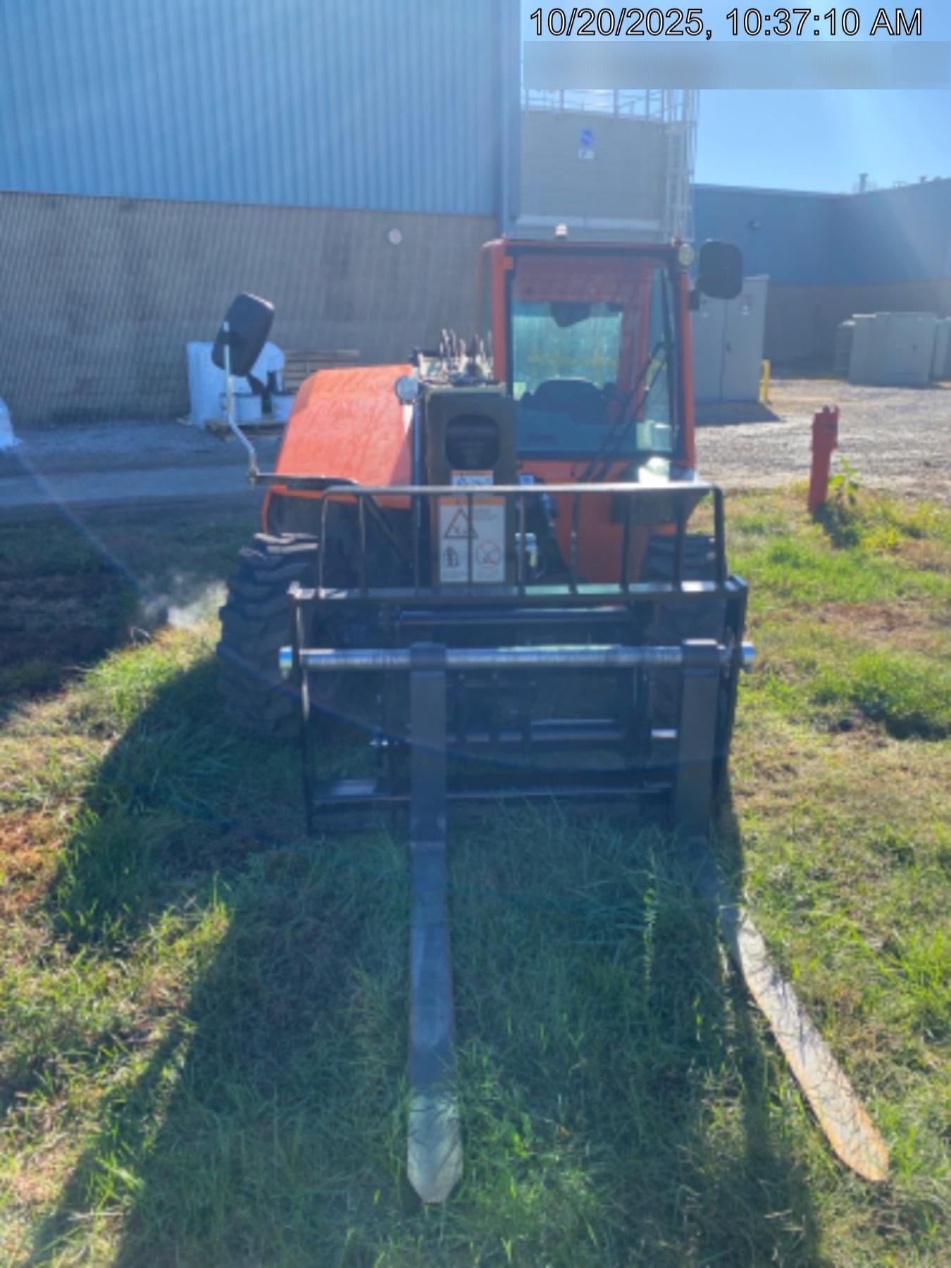 2025 JLG 519