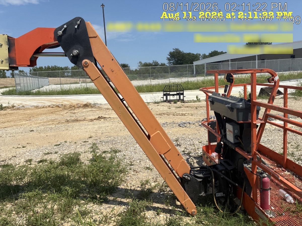 2023 JLG 460SJ