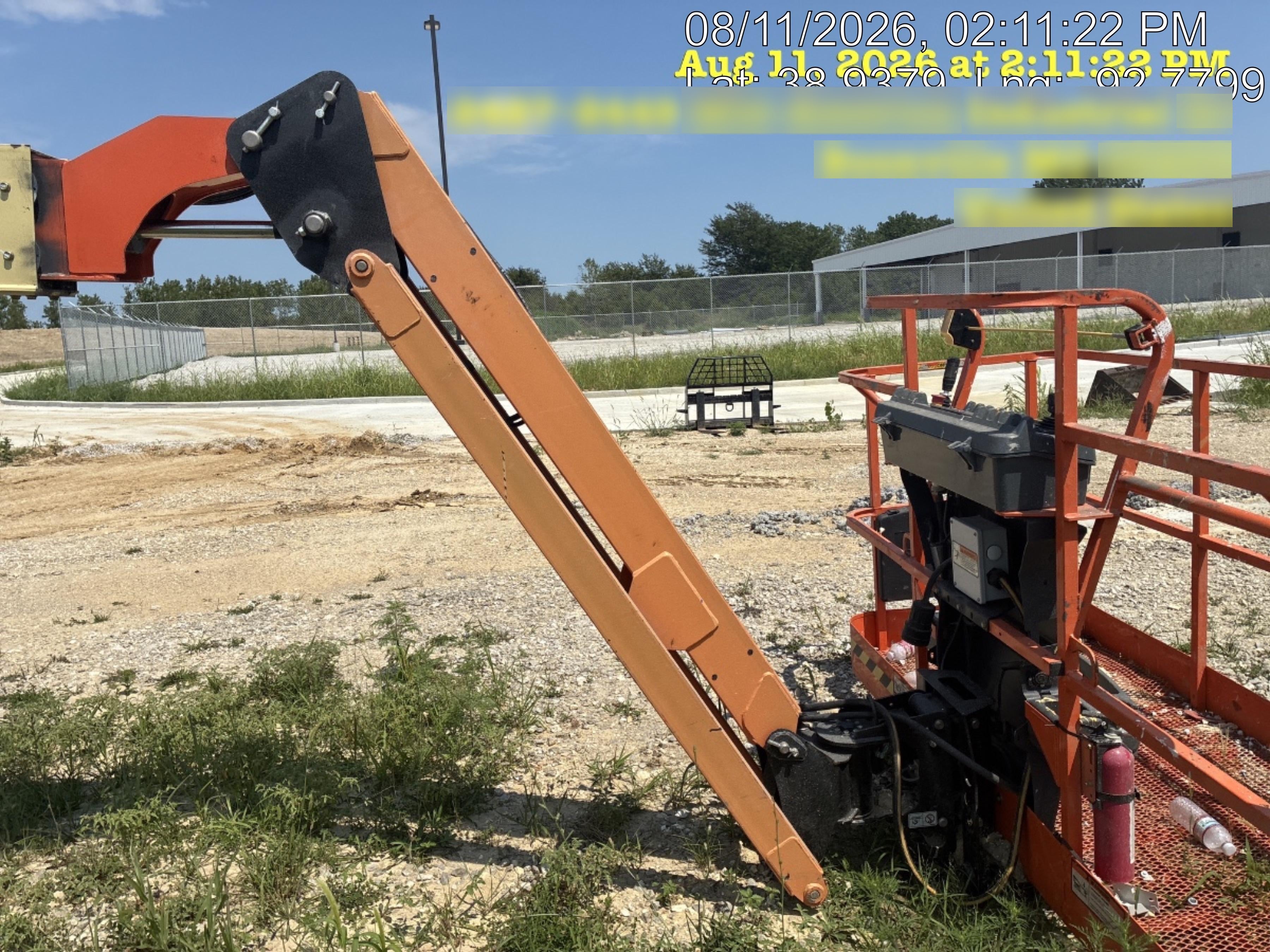 2023 JLG 460SJ