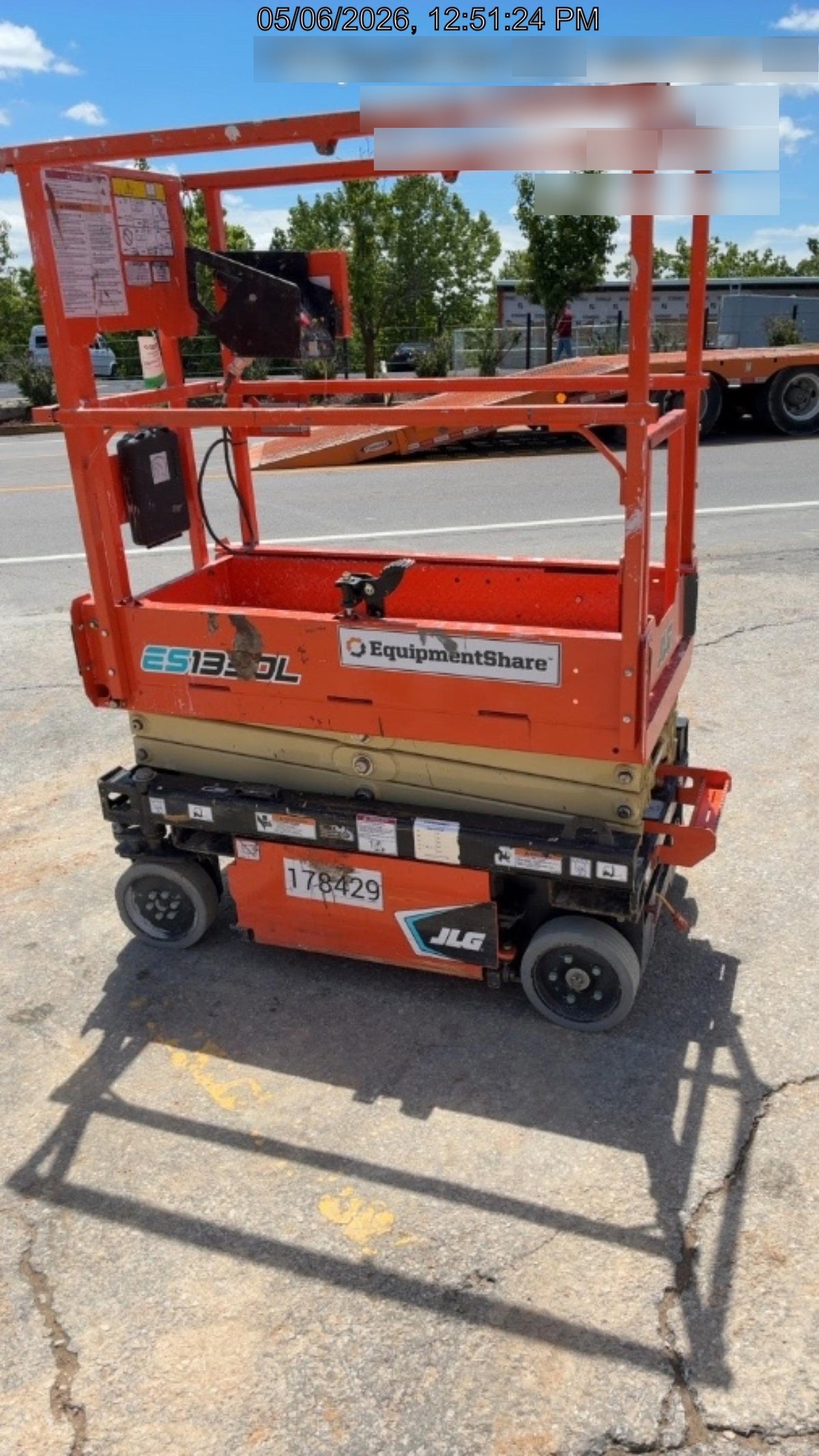 2021 JLG ES1330L