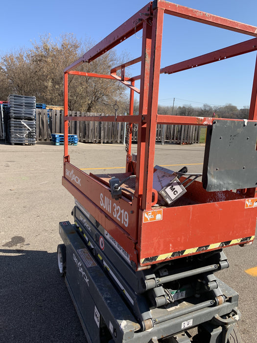 2016 Skyjack SJIII-3219 Standard Rental Specs