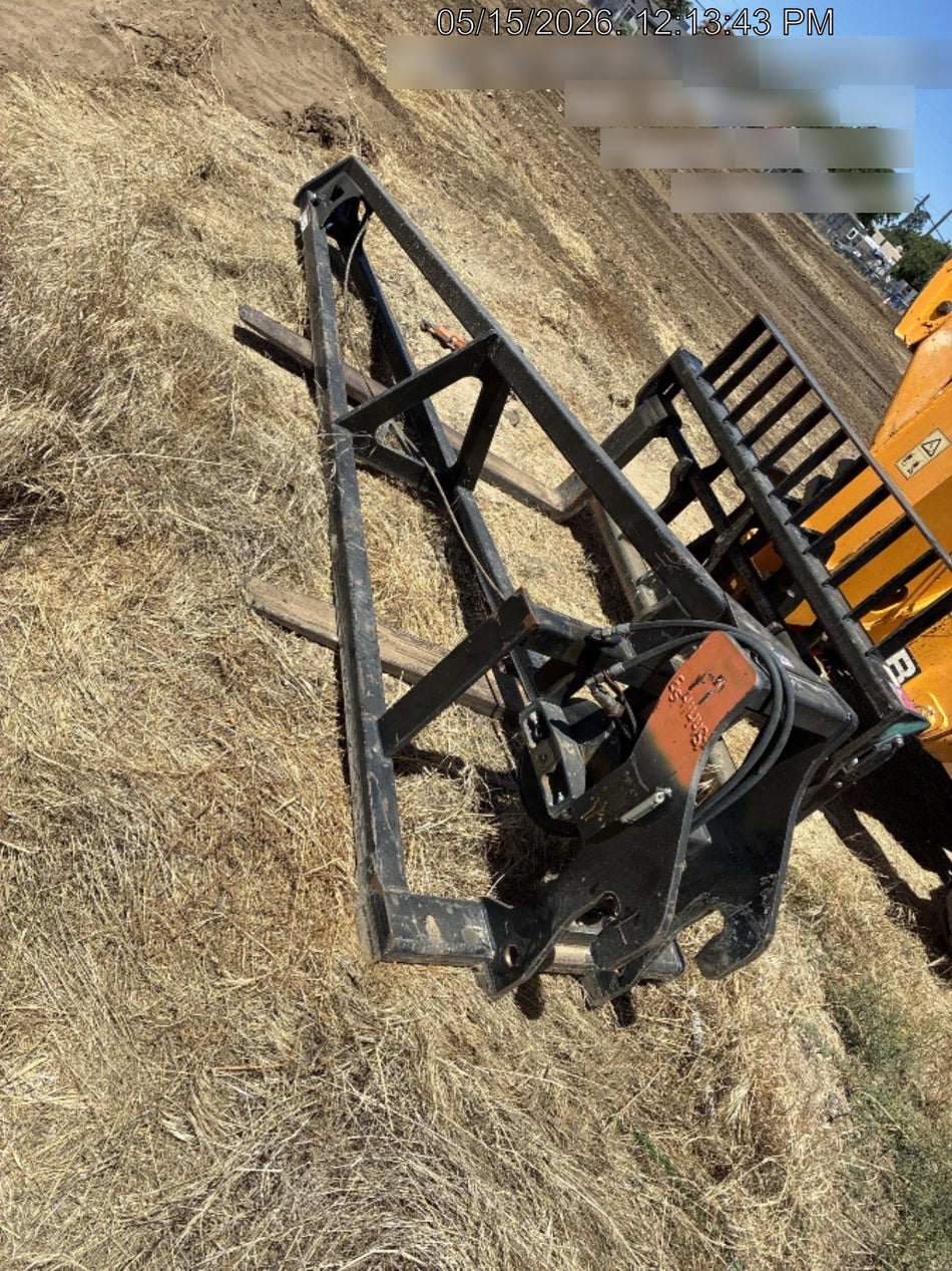 2024 JLG 1001099351