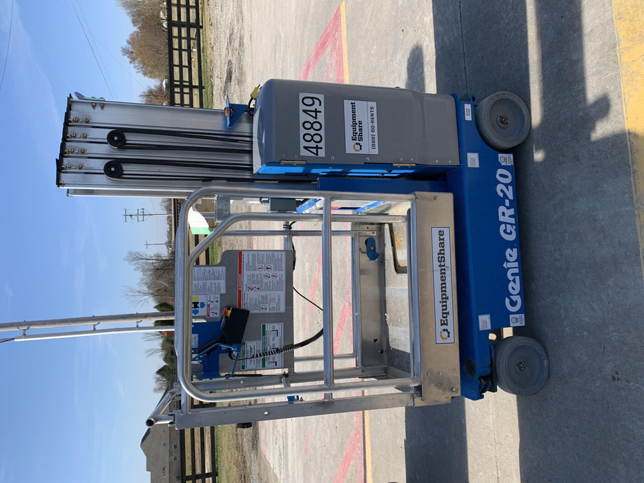 2019 GENIE GR-20