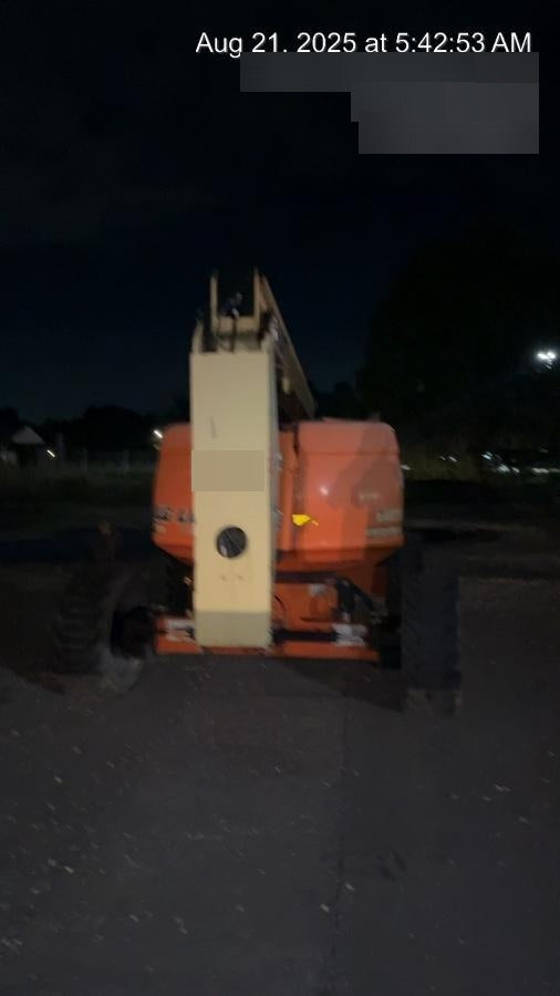 2019 JLG 600AJ