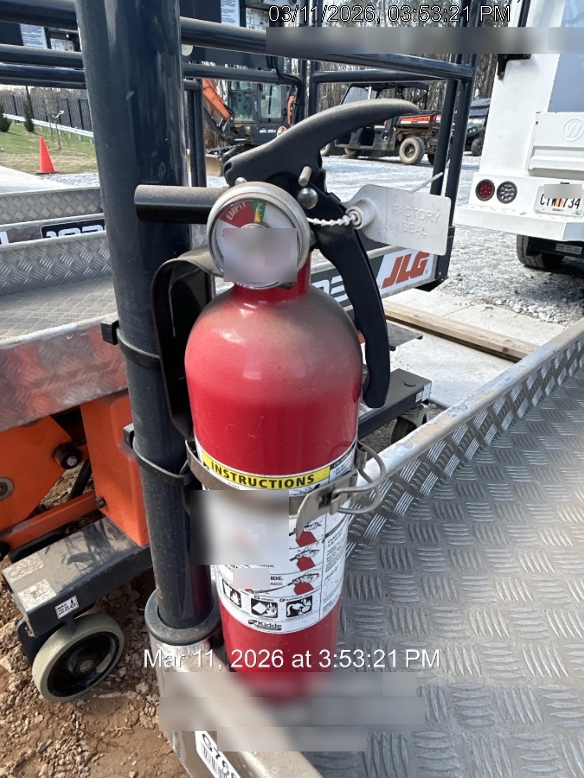 2023 JLG 1030P