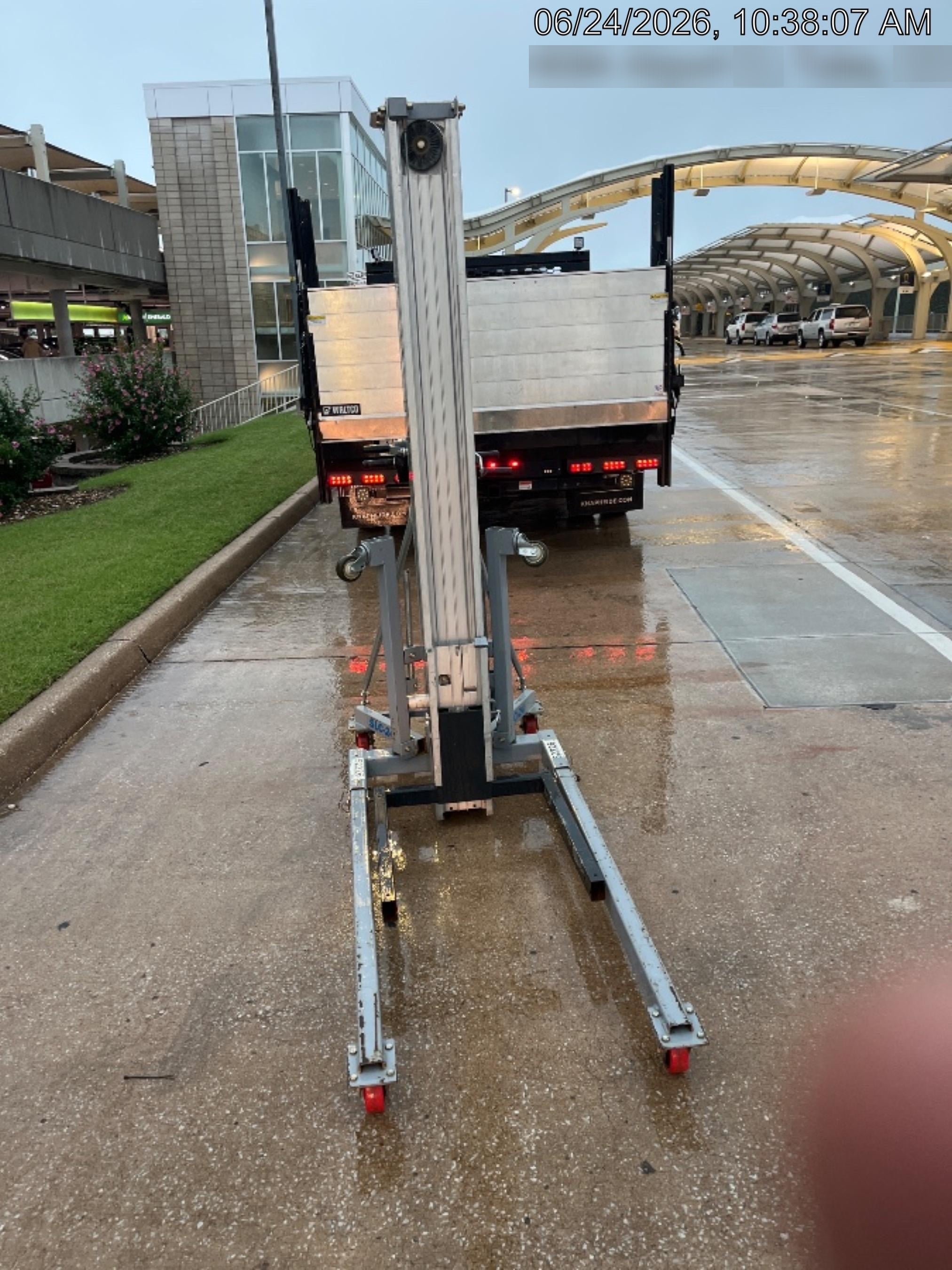 2019 GENIE SLC-24