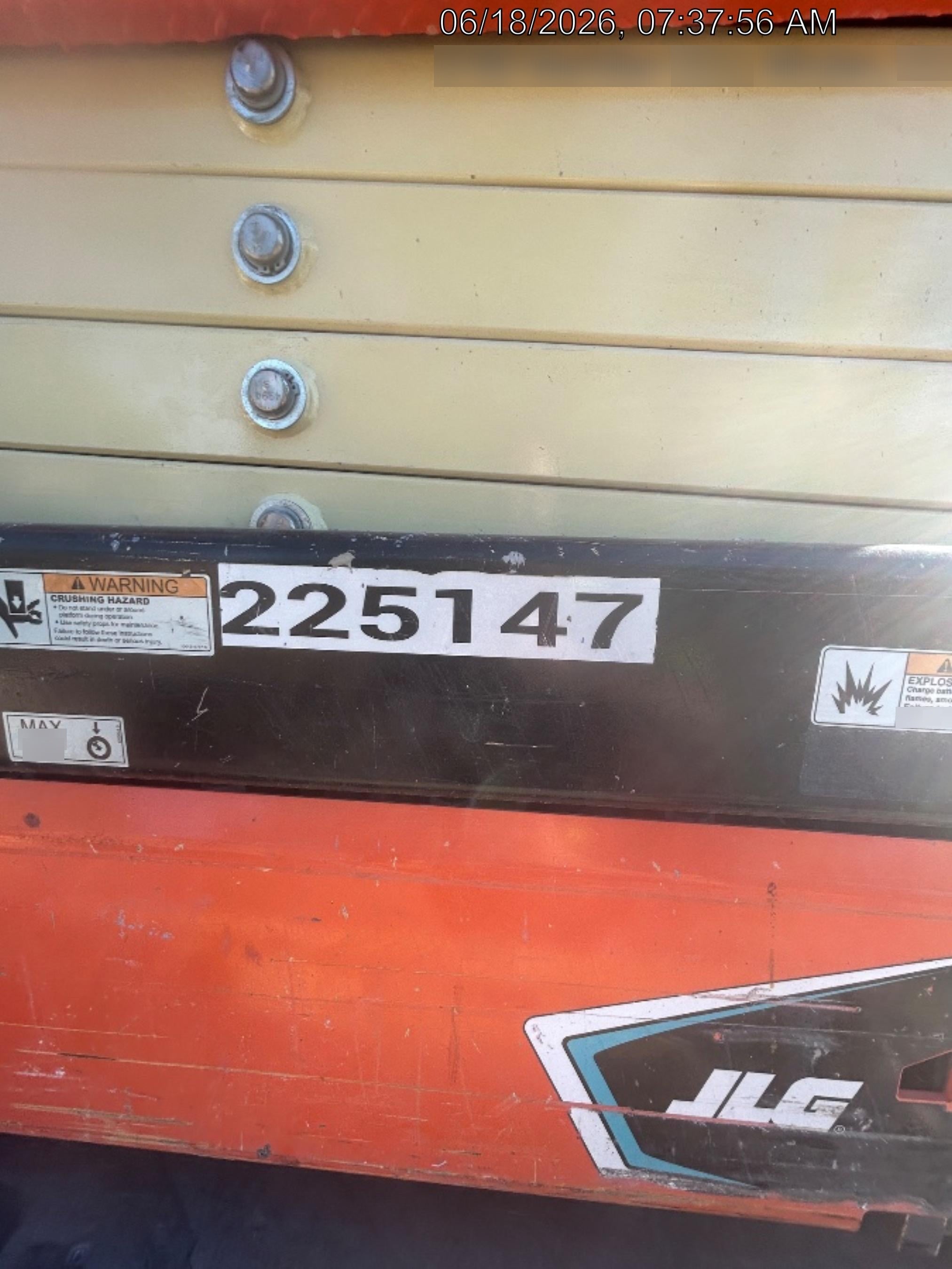 2022 JLG ES1932