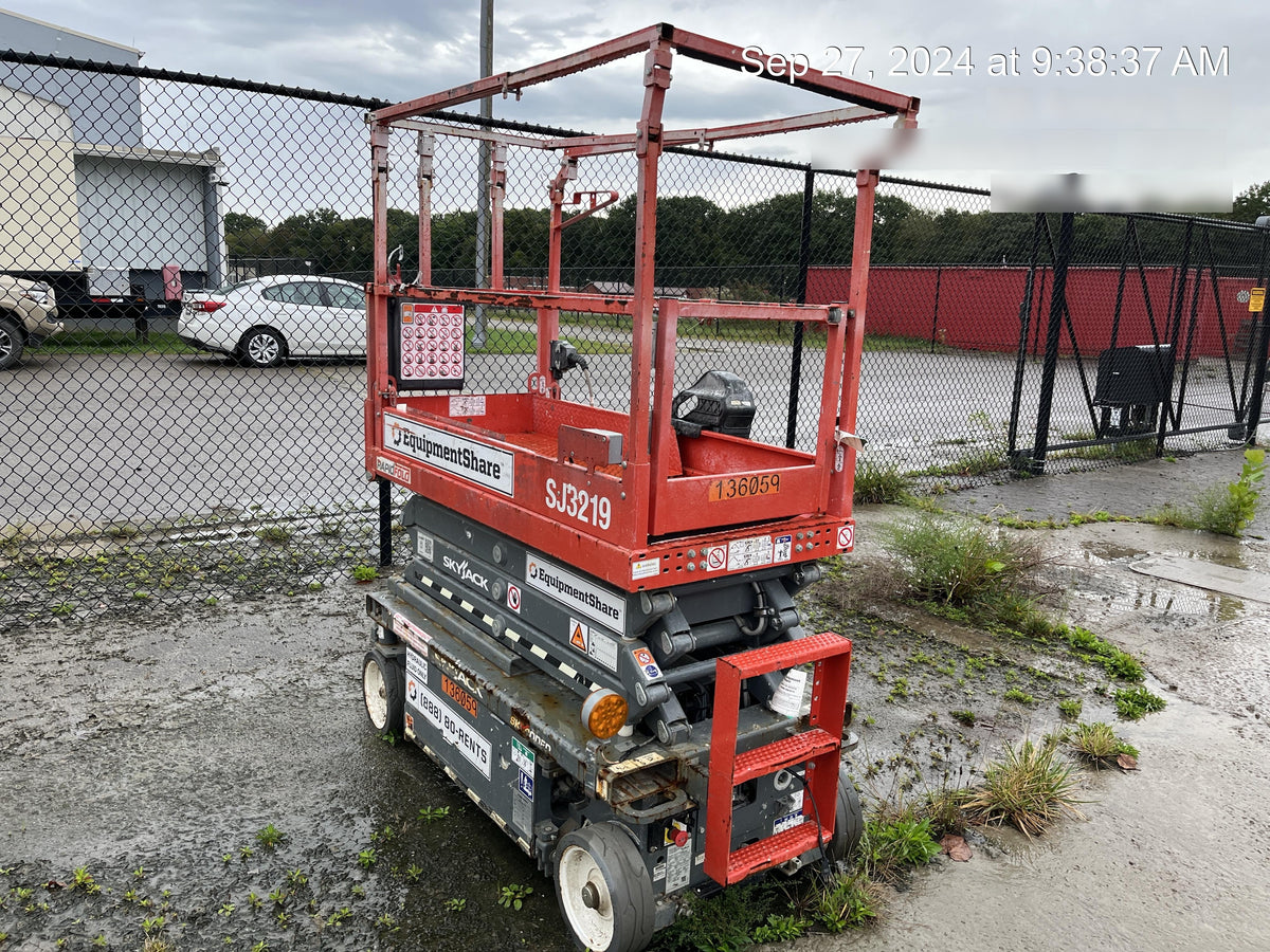 2021 SKYJACK SJ3219