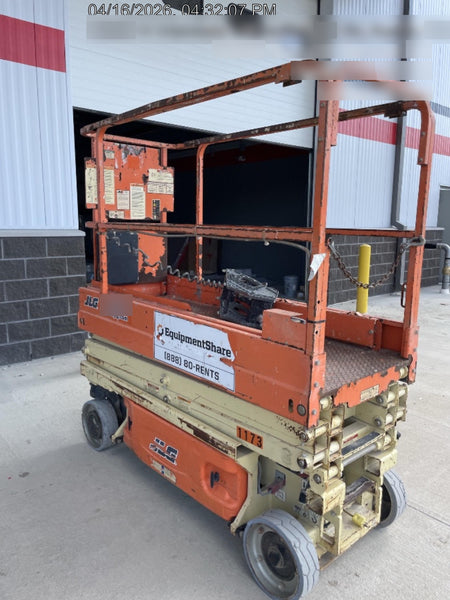2016 JLG 1930ES