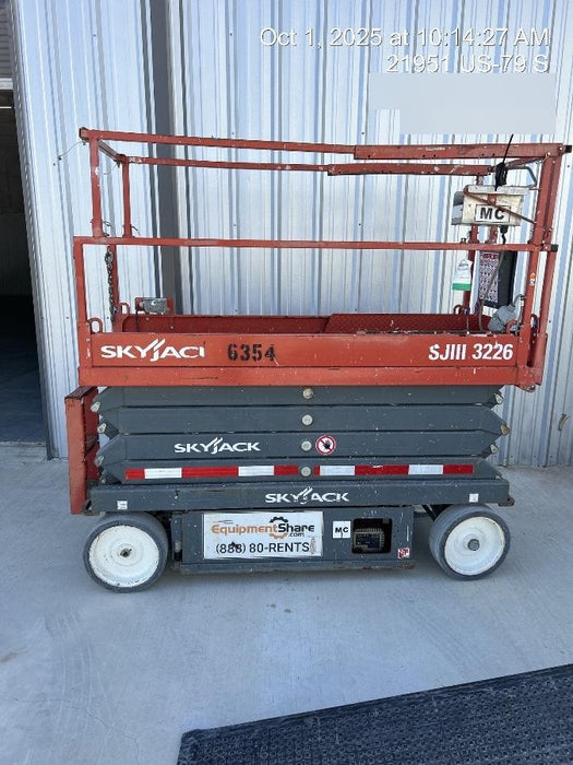 2017 Skyjack SJIII-3226 Skyjack SJ3226, Trojan Battery Set, Extended Warranty 5yr/5k hr