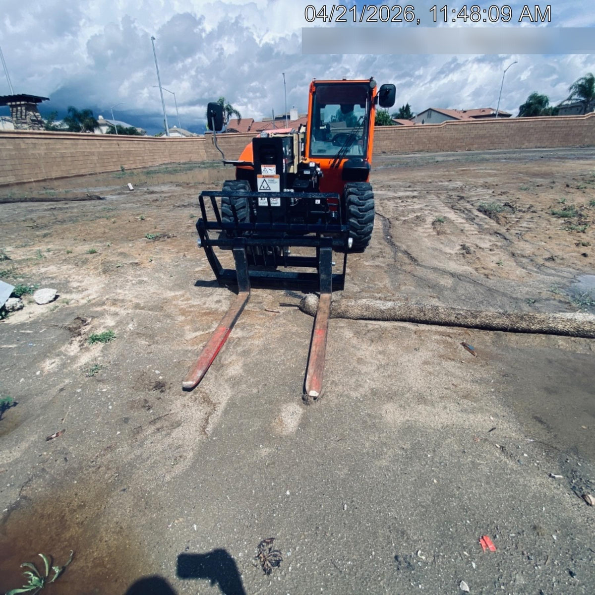 2025 JLG 519