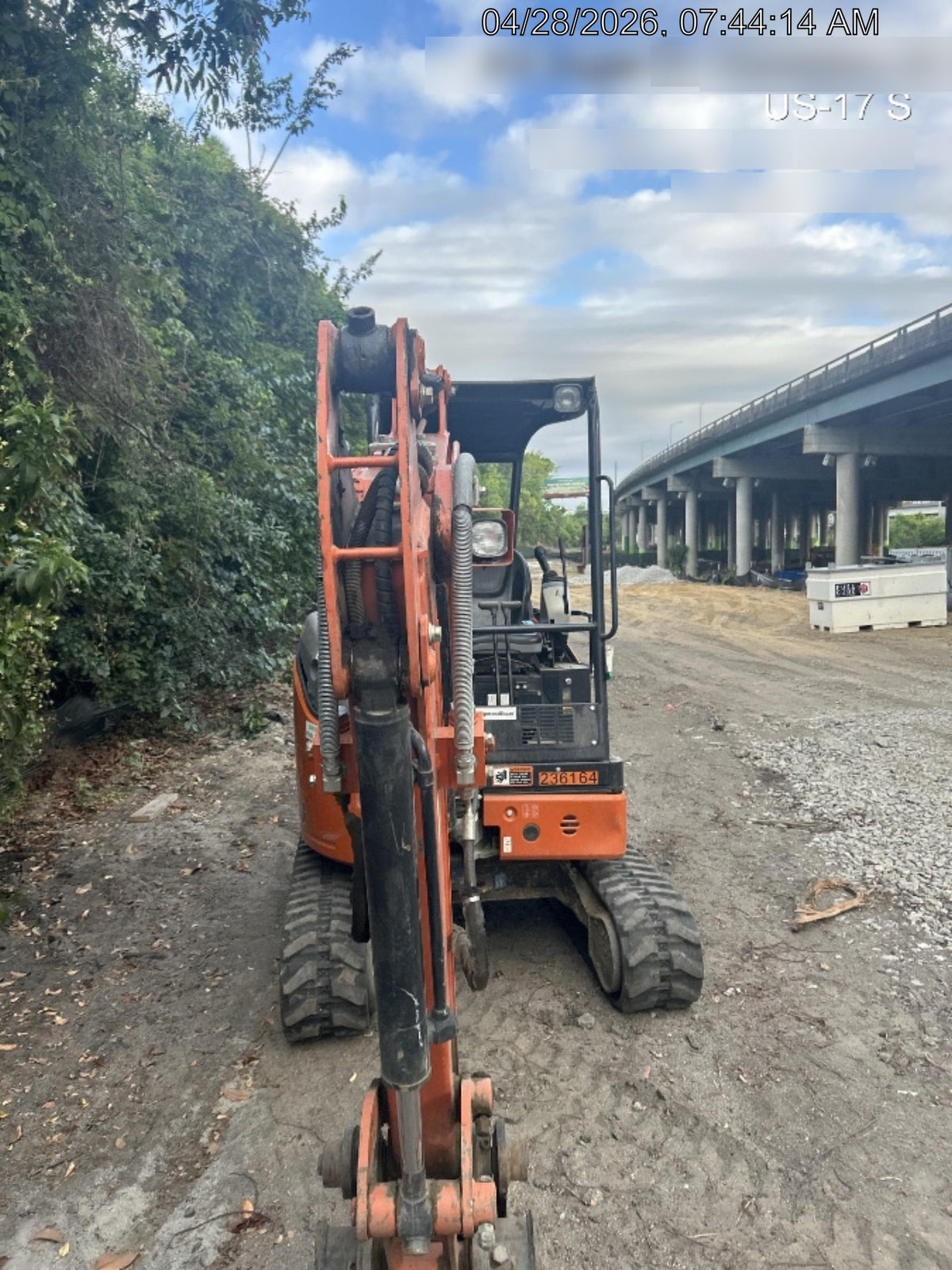 2022 HITACHI ZX26U-5N