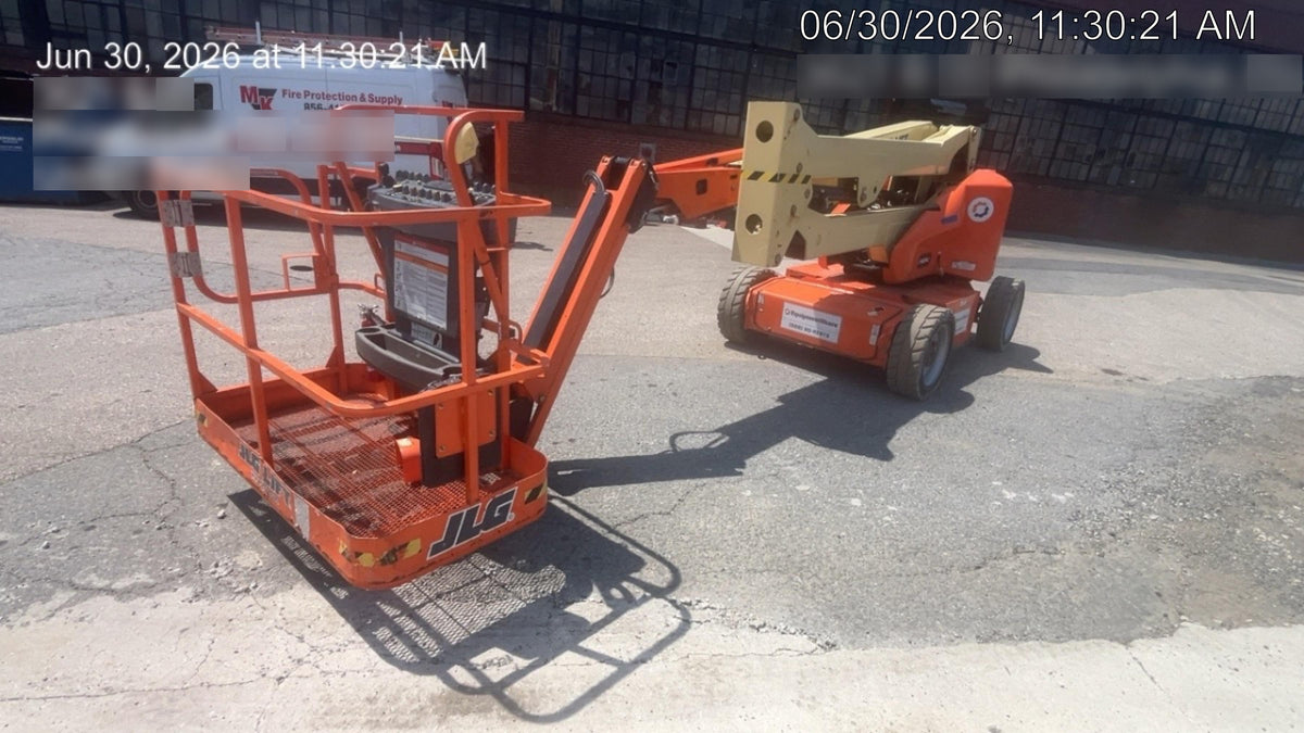 2021 JLG E450AJ
