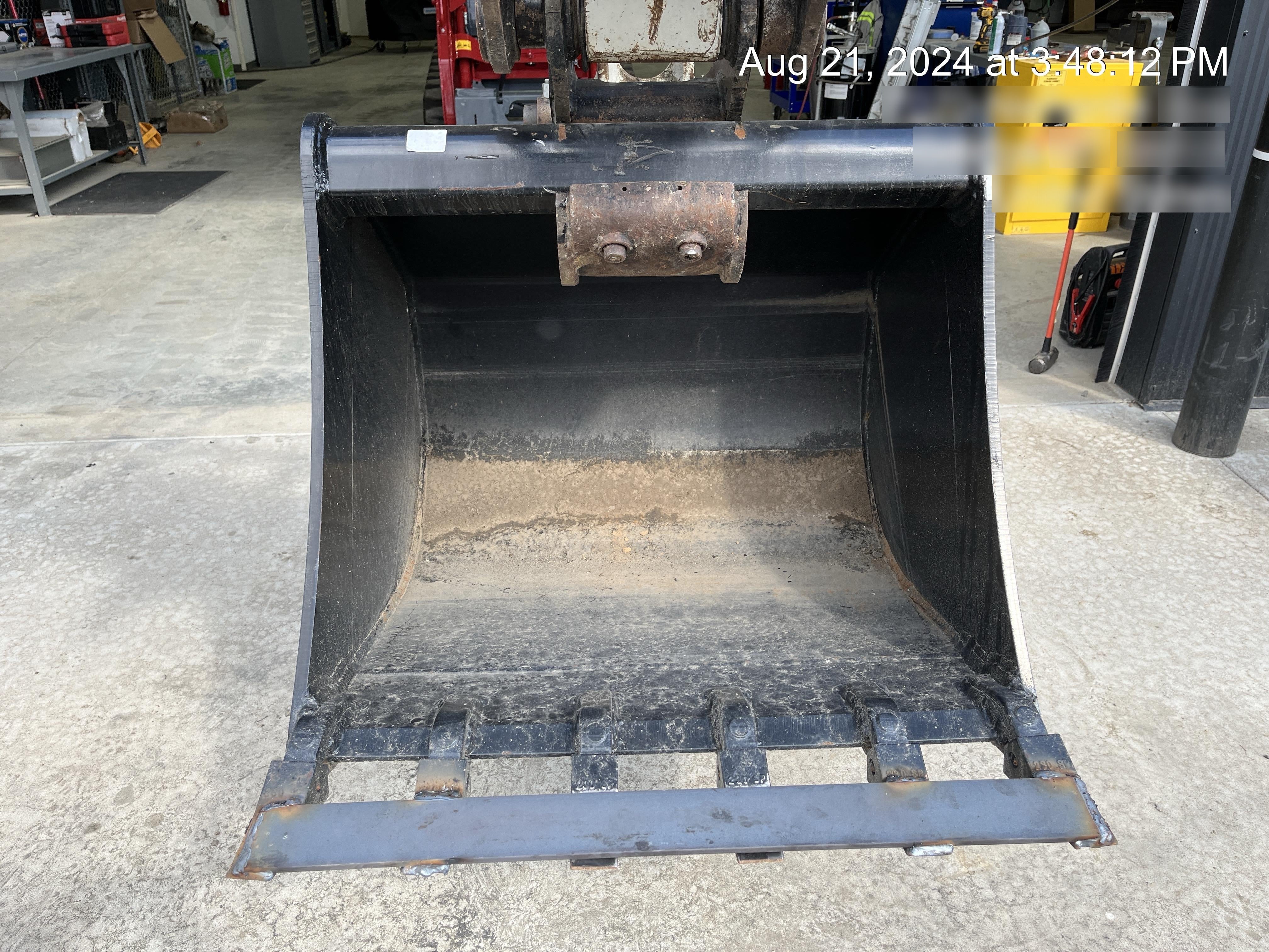 2023 TAKEUCHI BQC07000