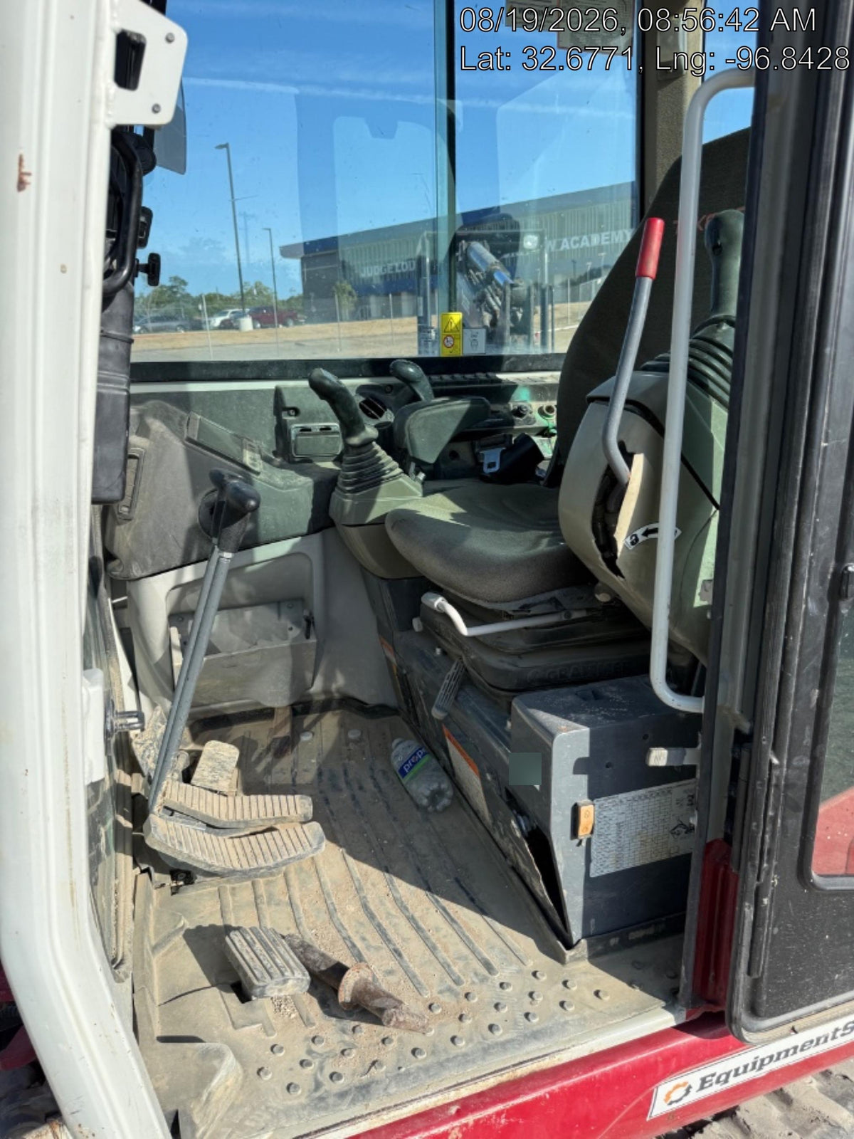 2020 TAKEUCHI TB-235-2CR