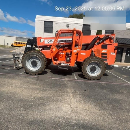 2021 SKYTRAK 8042