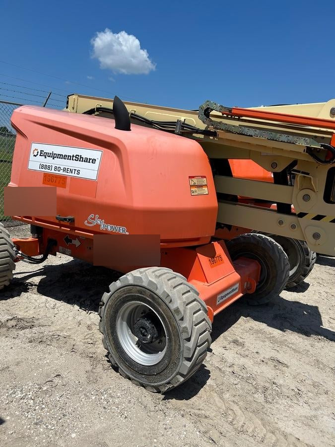 2021 JLG 450AJ
