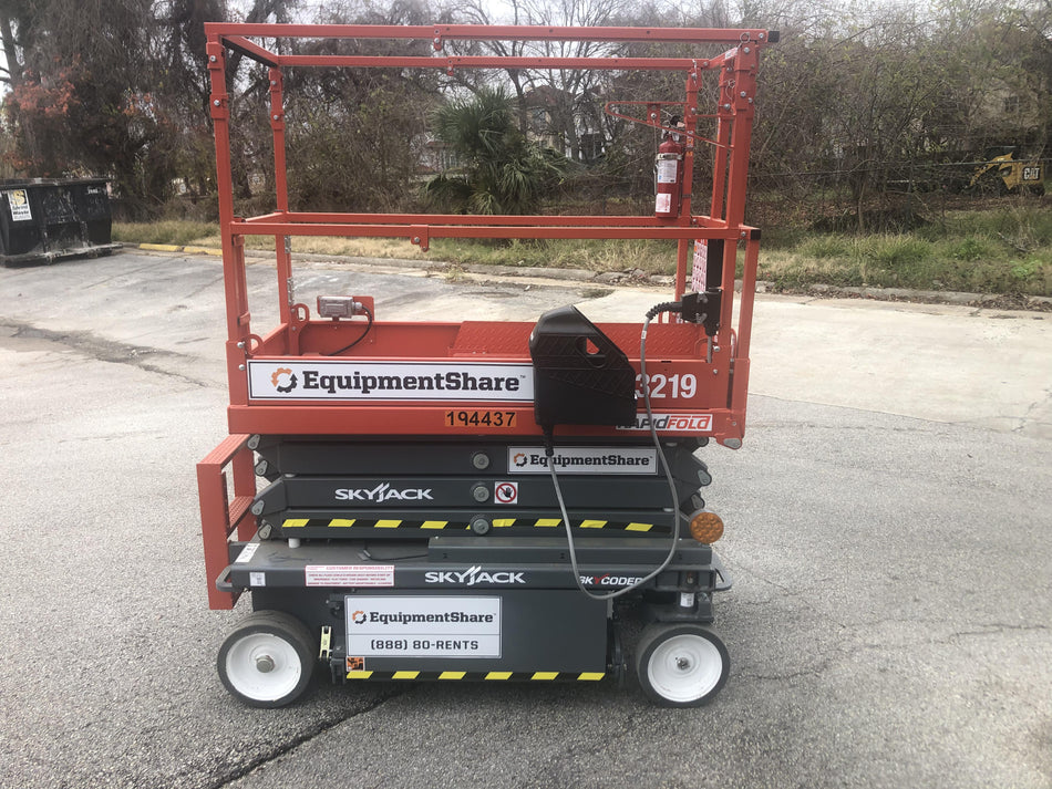 2021 SKYJACK SJ3219