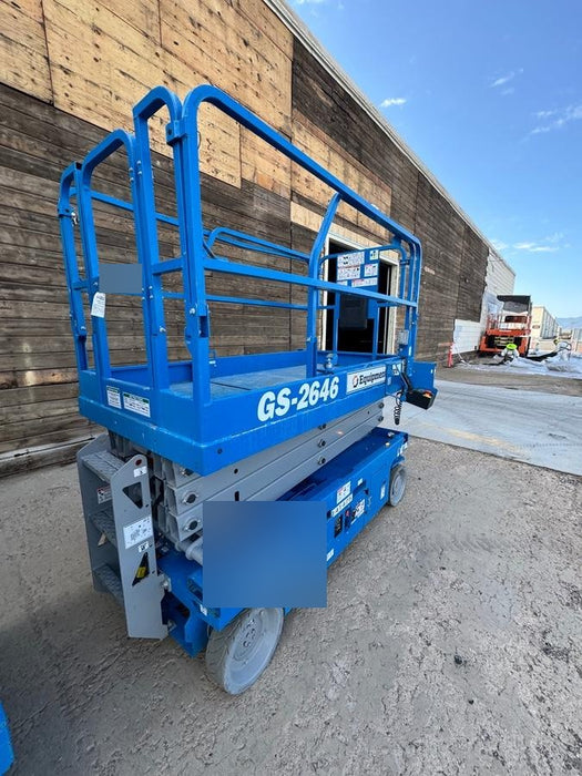2019 Genie GS-2646 folding rails with full height swing gate