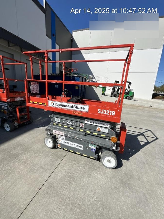 2021 SKYJACK SJ3219