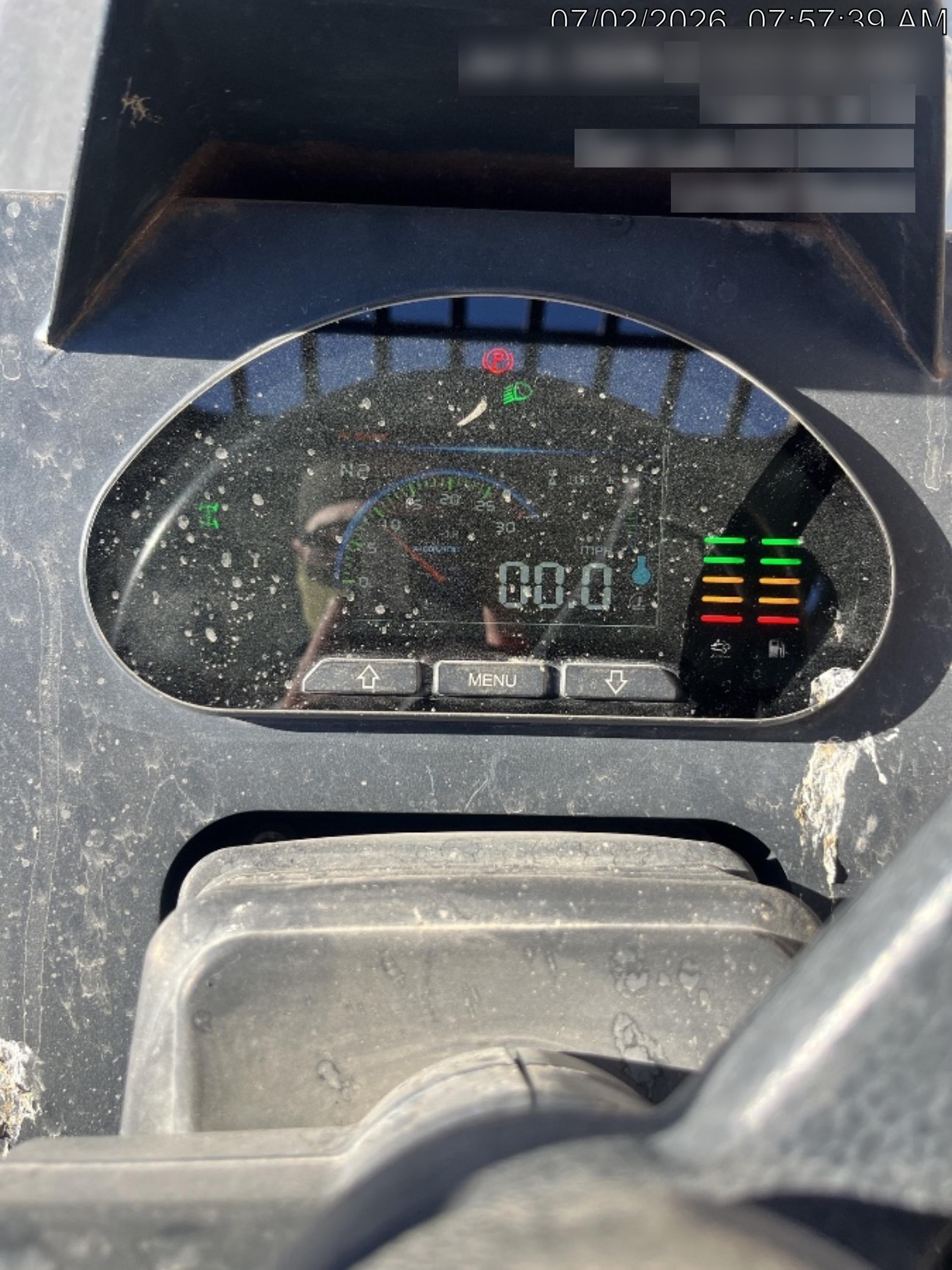 2022 SANY STH1056