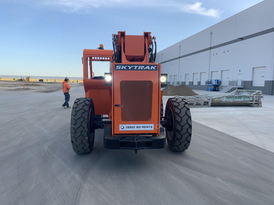 2021 JLG 6036