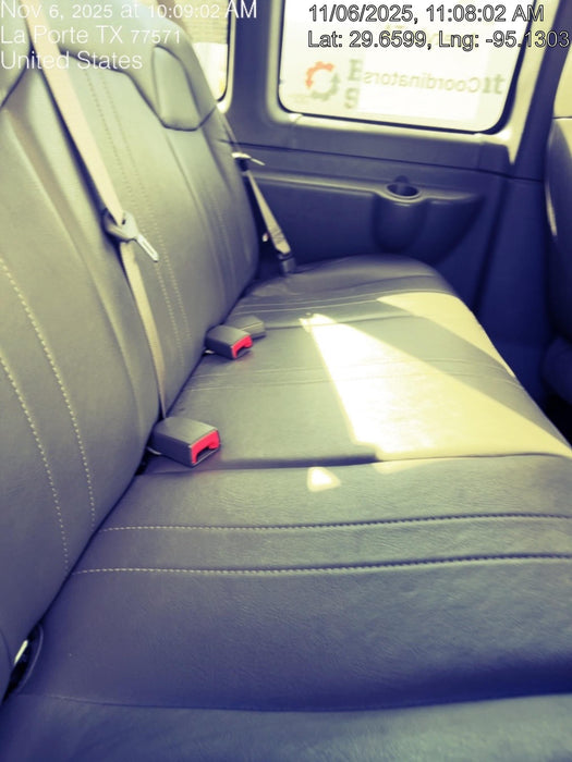 2025 CHEVROLET Express Van - Rental