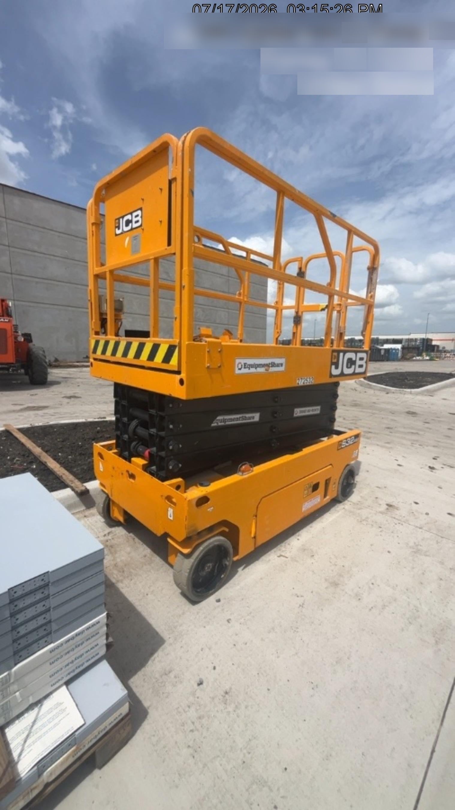 2022 JCB S3246E