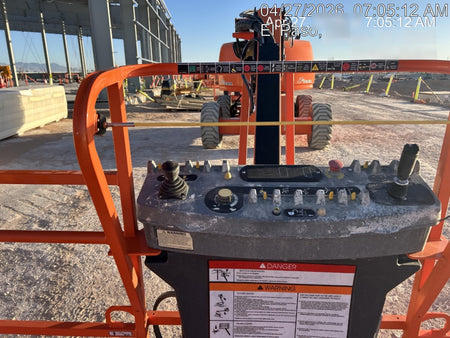2020 JLG 660SJ