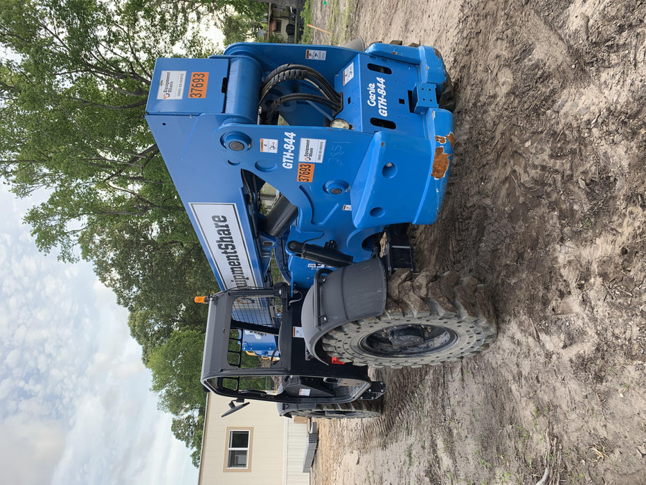 2019 GENIE GTH-844