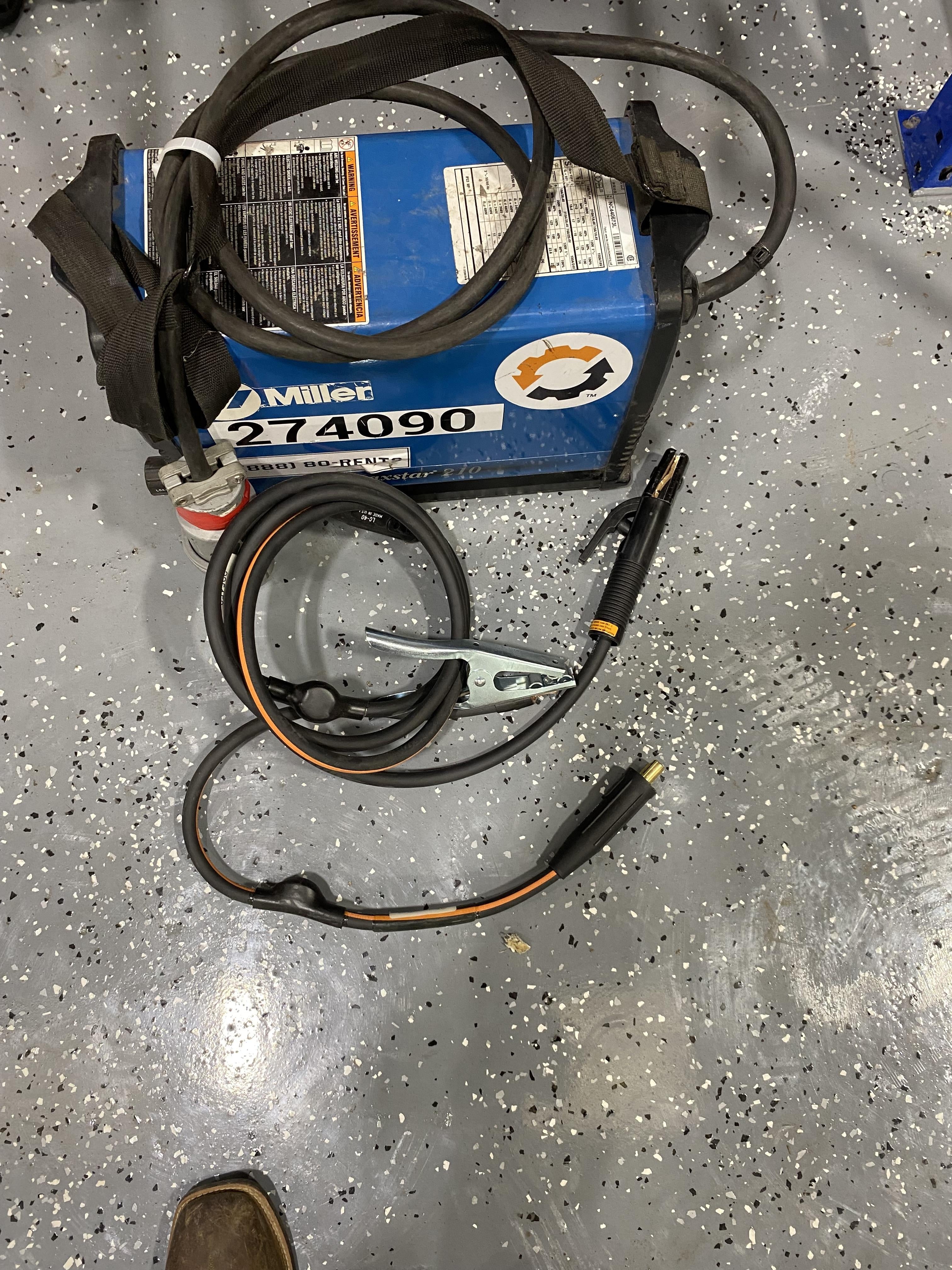 2022 MILLER ELECTRIC Maxstar 210 STR