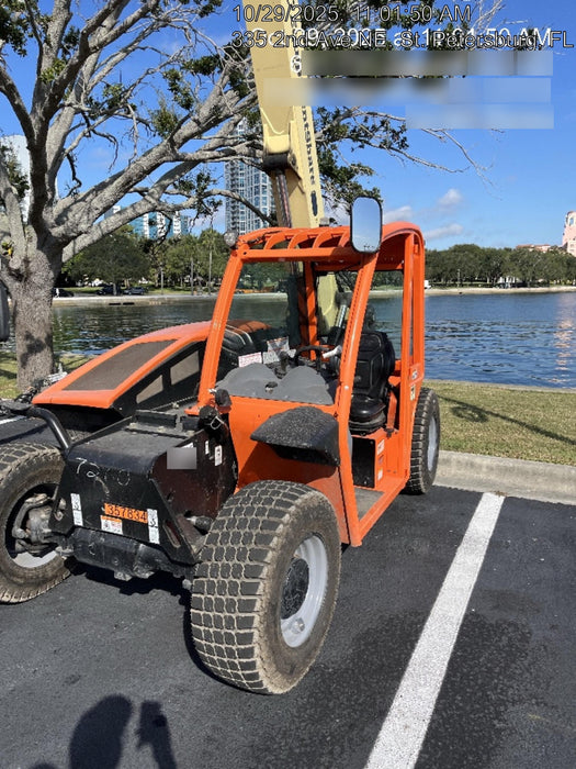 2023 JLG G5-18A