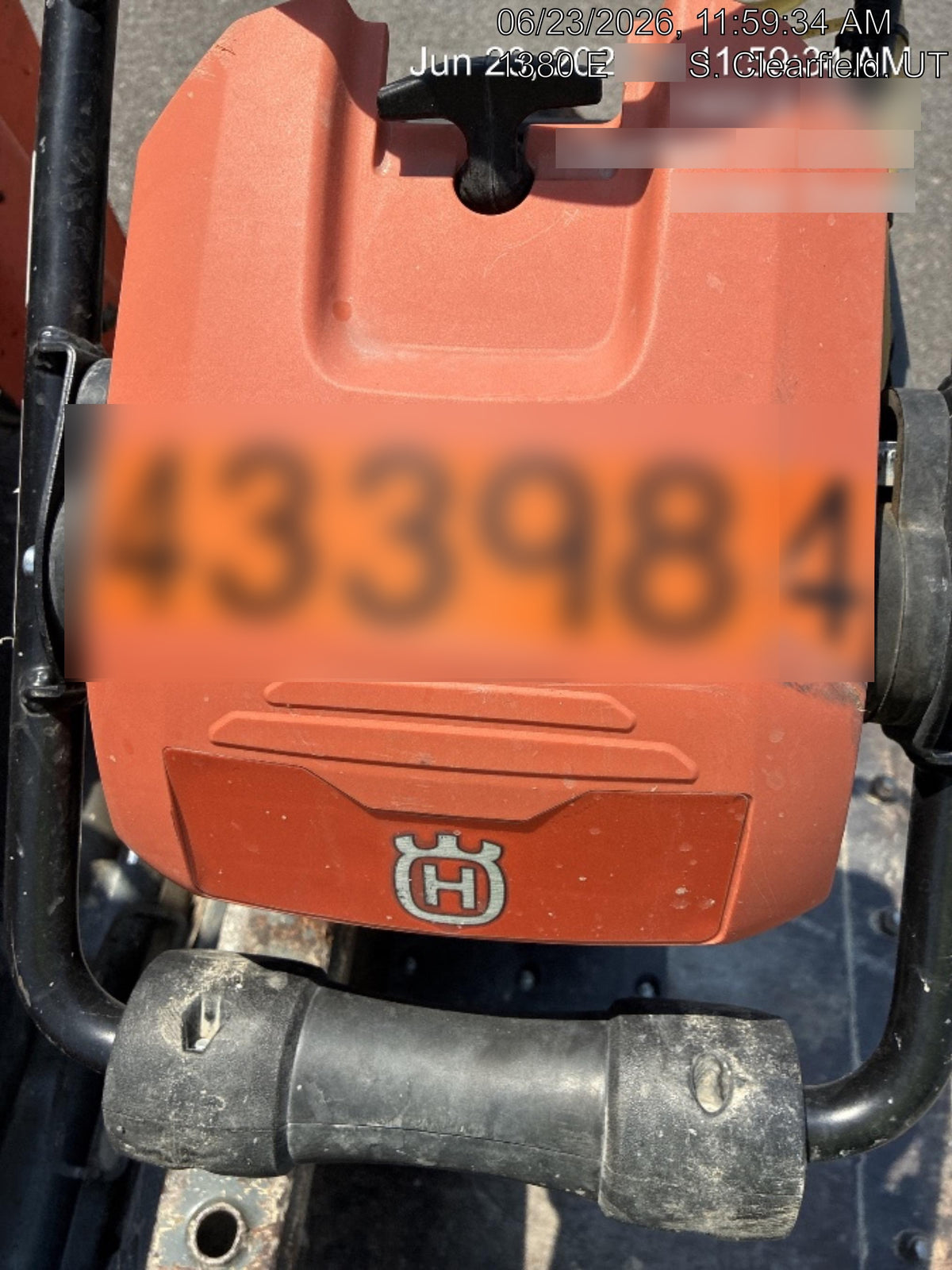 2024 HUSQVARNA LT6005