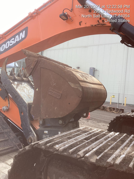 2020 DOOSAN 48" Excavator Bucket