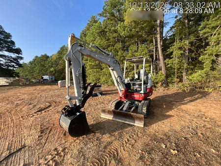 2023 TAKEUCHI TB235-2R