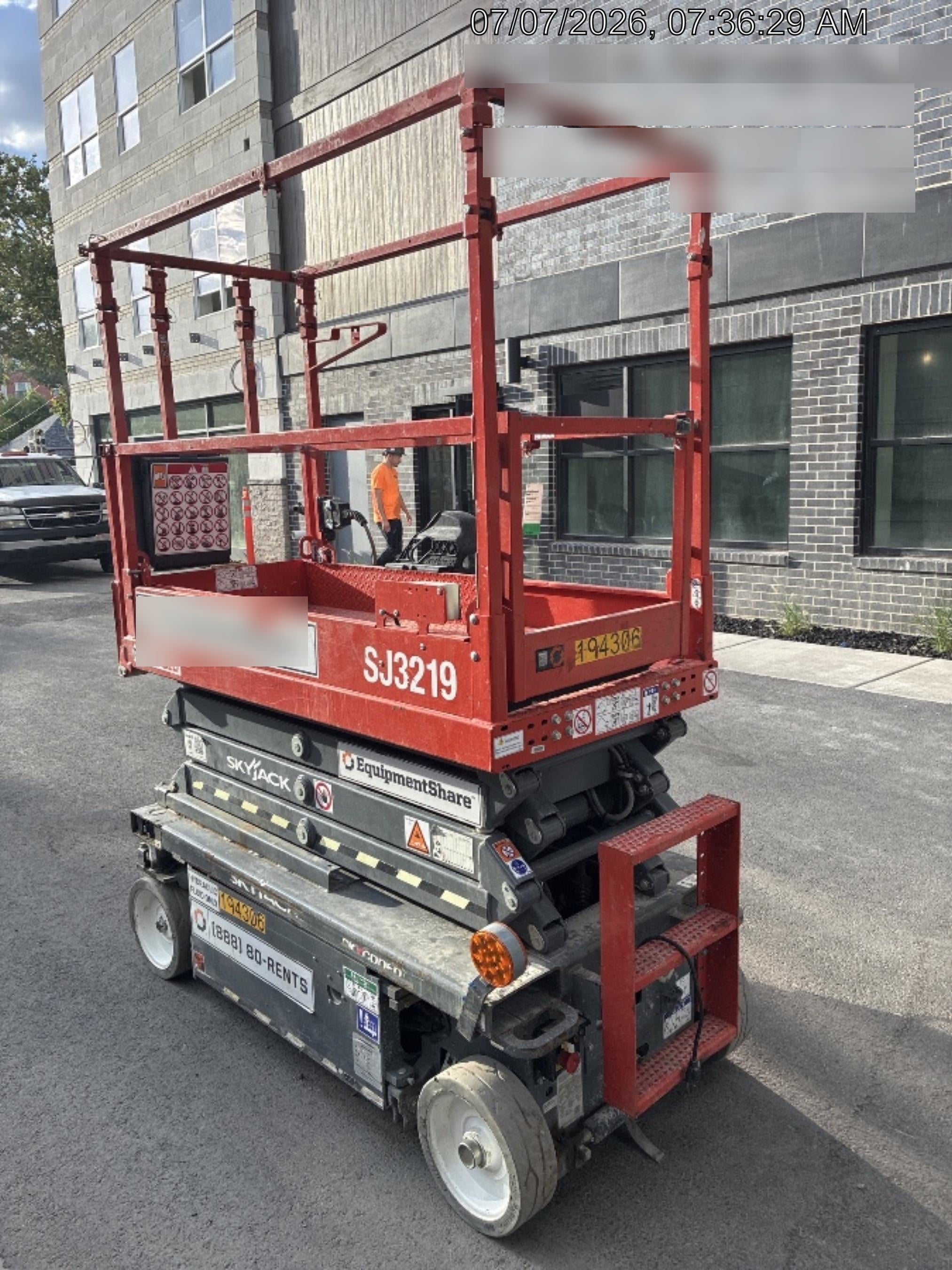 2021 SKYJACK SJ3219