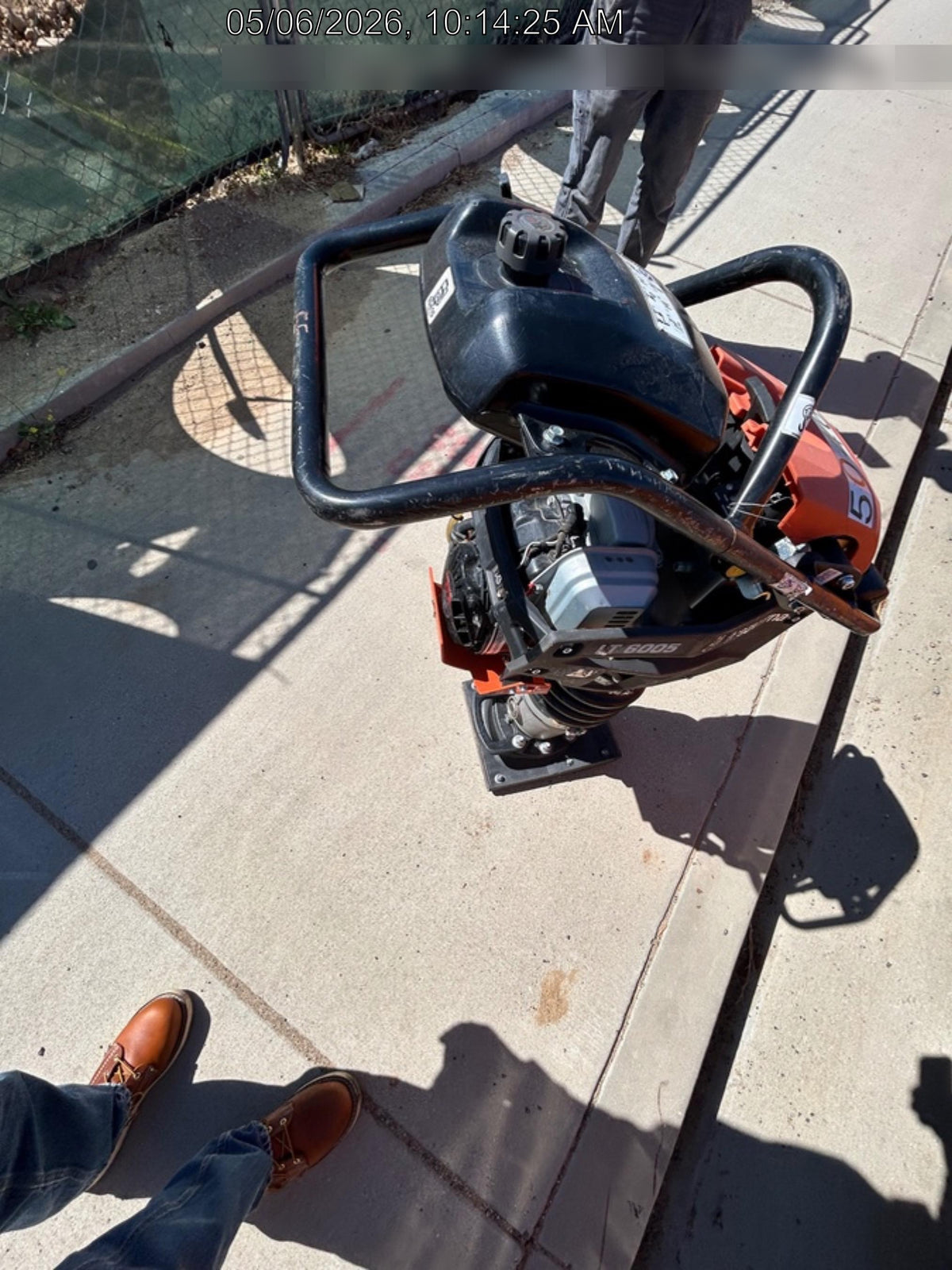 2025 HUSQVARNA LT6005