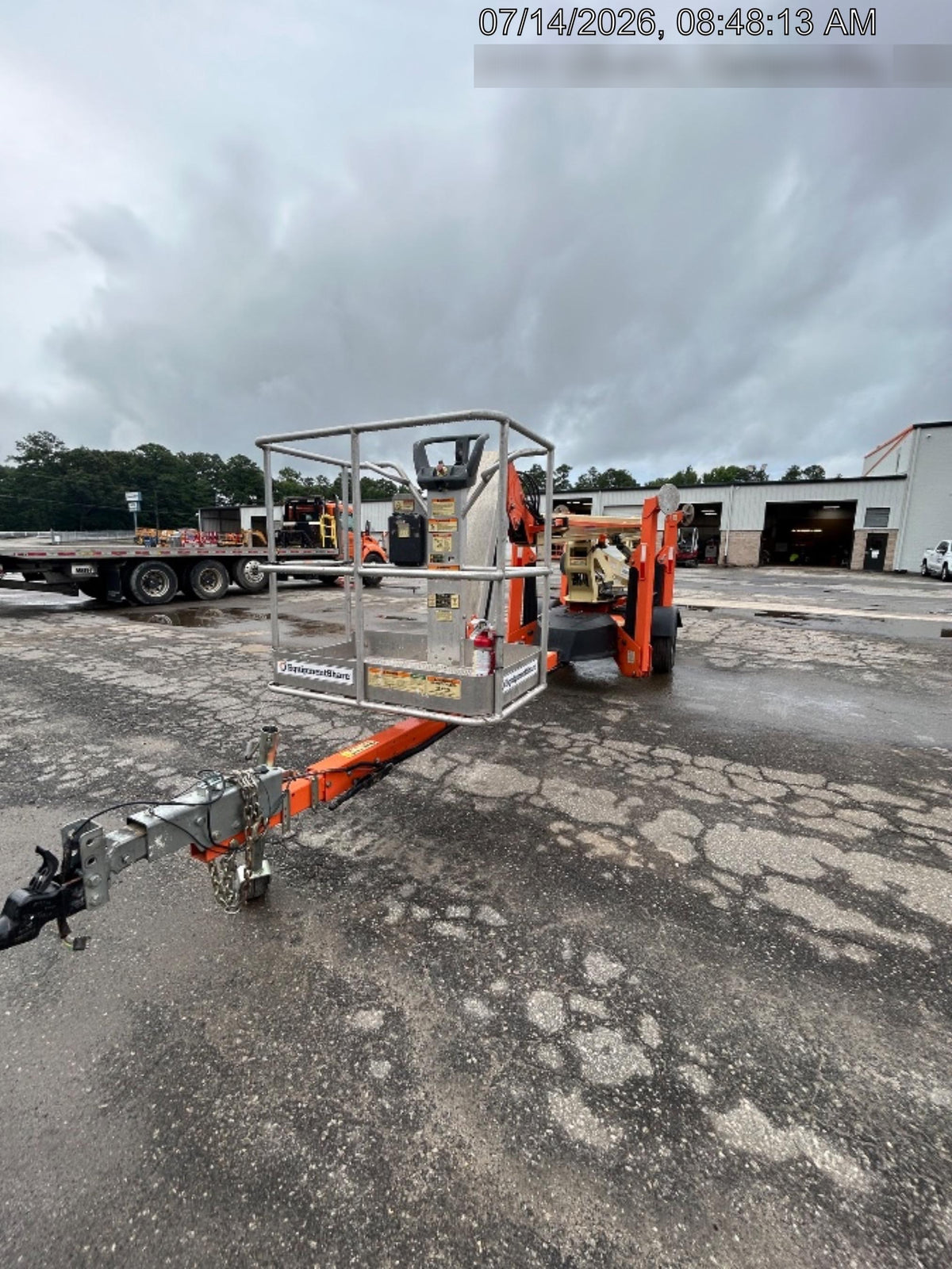 2022 JLG T500J