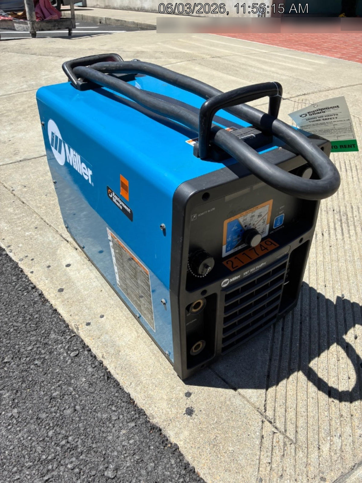 2021 MILLER ELECTRIC XMT 350