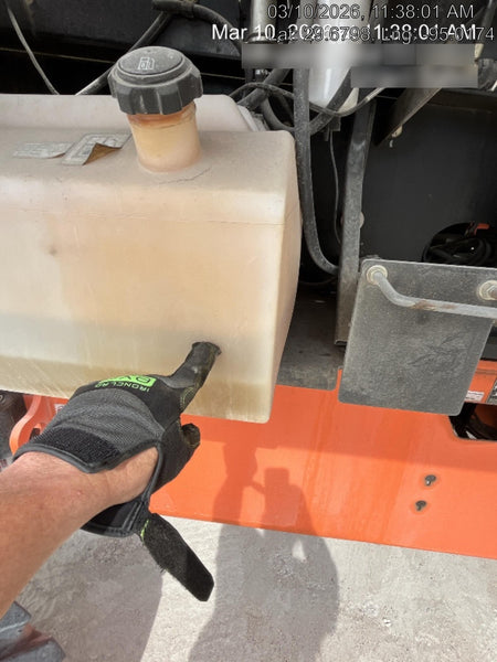 2023 JLG 660SJ