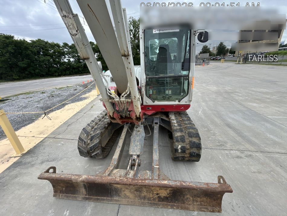 2019 Takeuchi TB290 Cab/Heat/AC Rubber tracks, Dozer blade, Travel alarm, Auxiliary hydraulics w/Manual QC, Hydraulic thumb, 18", 24", and 36" Buckets
