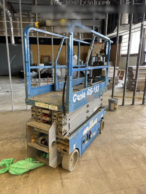 2019 Genie GS-1930 Fixed Rails with Chain Entry