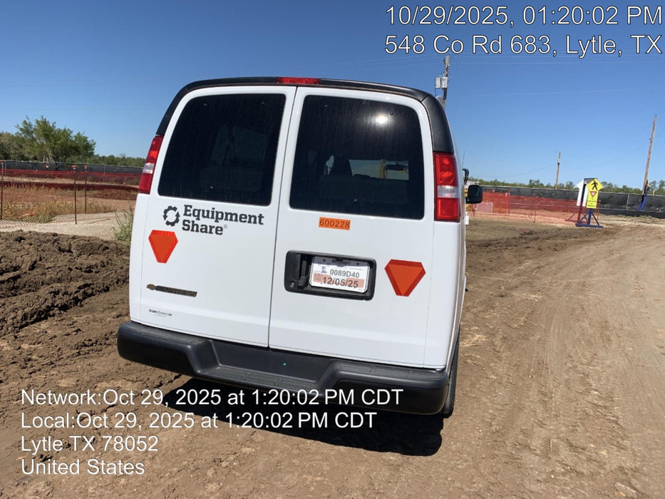 2025 CHEVROLET Express Van - Rental