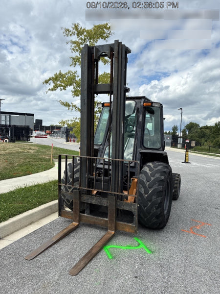 2021 CASE 586H