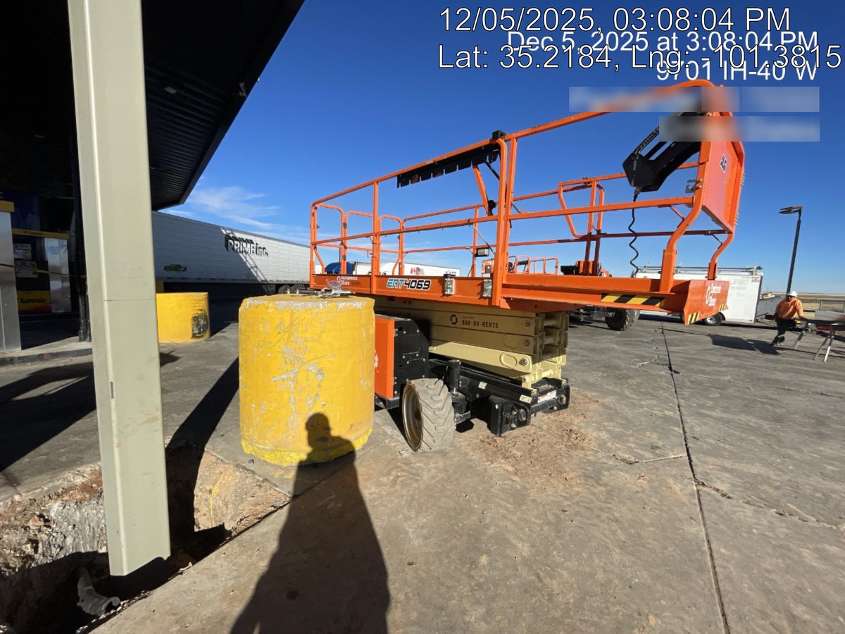 2022 JLG ERT4069