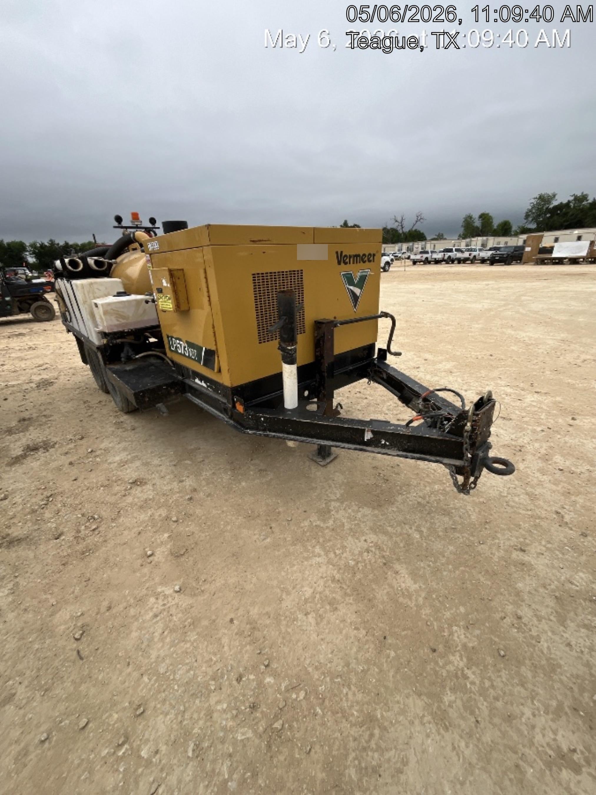 2021 VAC-TRON LP573XDT