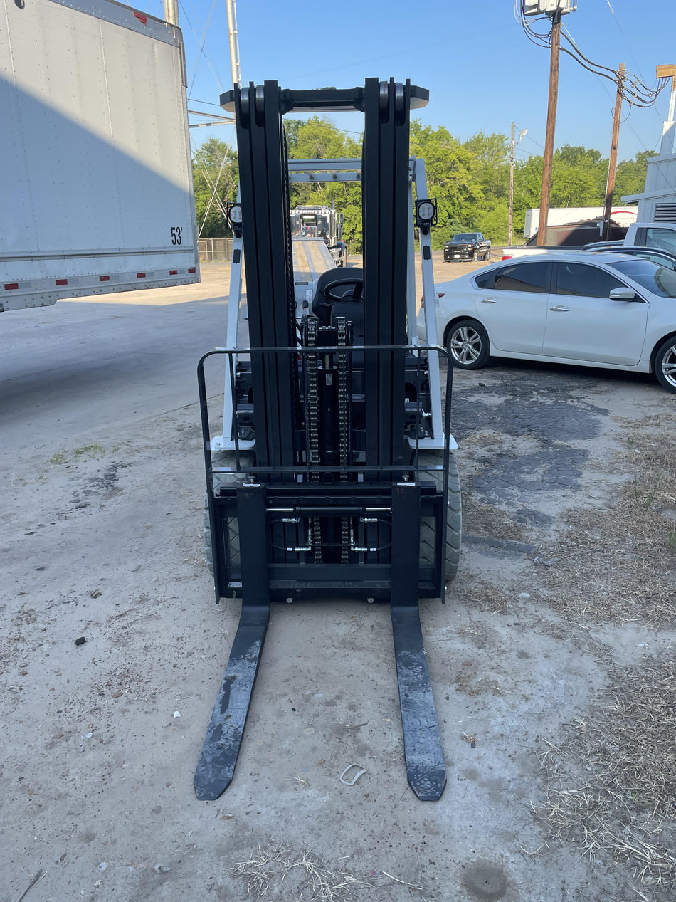 2022 UNICARRIER MUG1F2A30DV