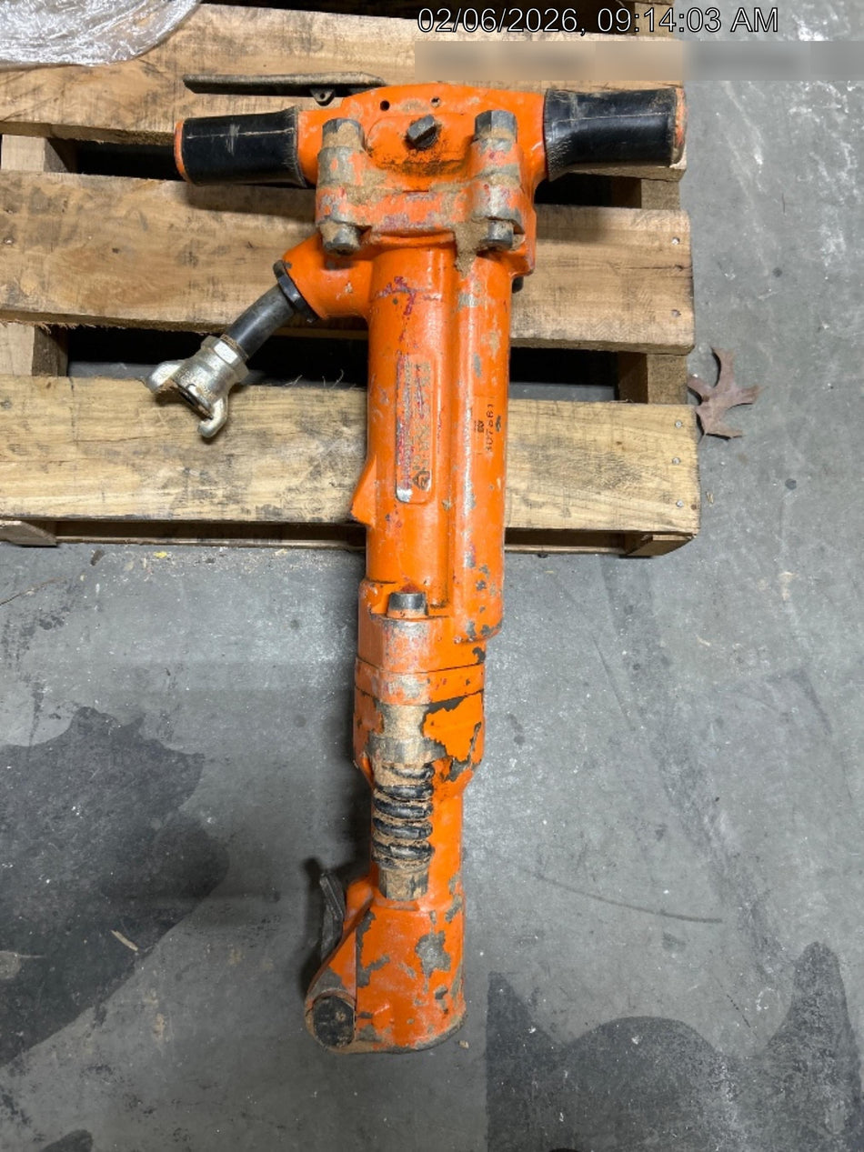 2023 MICHIGAN PNEUMATIC ES-TPB90-118-TRACKER